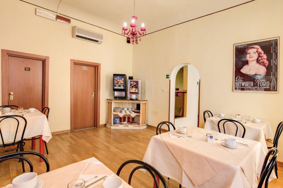 Hotel Romagna Firenze Kültér fotó