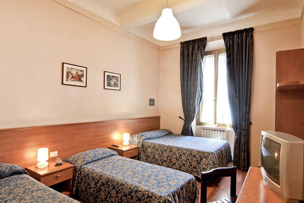 Hotel Romagna Firenze Kültér fotó